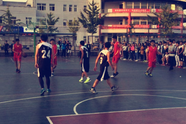 篮球赛1.jpg