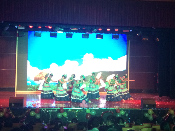 迎新照片1.jpg 迎新照片1.jpg