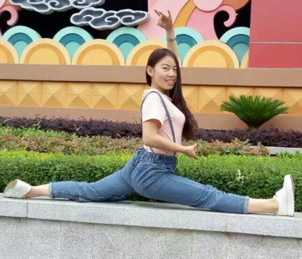 汪晓芳.jpg 汪晓芳.jpg