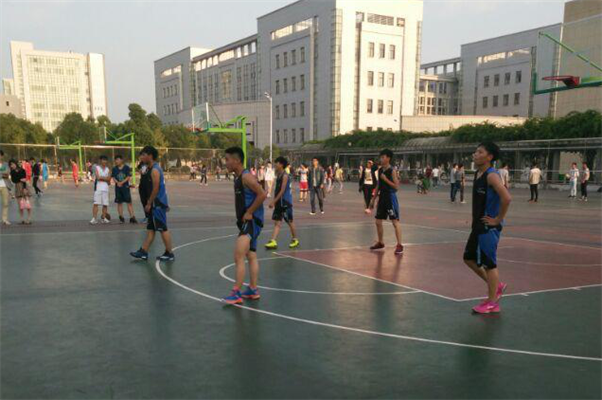 篮球比赛.png 篮球比赛.png