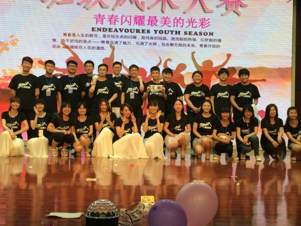 照片.jpg 照片.jpg