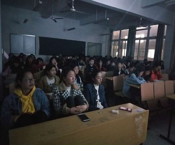 9.安全消防知识观影.png 9.安全消防知识观影.png